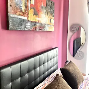 Gaia Apartament Bari